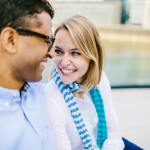 engagementshooting-paarfotos-duesseldorf-hafen-industriehafen-hyatt-gehry-bauten-innenhafen-container-fernsehturm-hochzeitsfotografin-aachen-geilenkirchen-heinsberg-koeln-eschweiler-featured_006